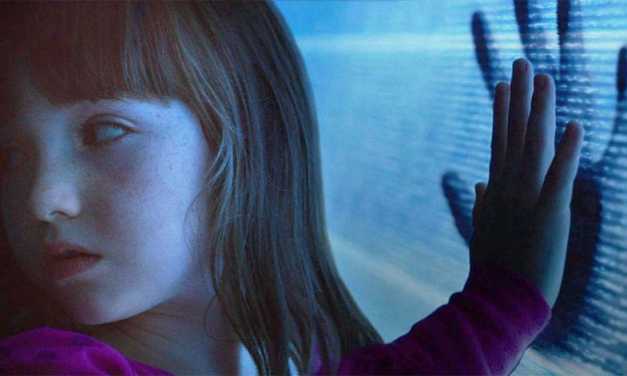 The <em>Poltergeist</em> reboot trailer looks AMAZING!